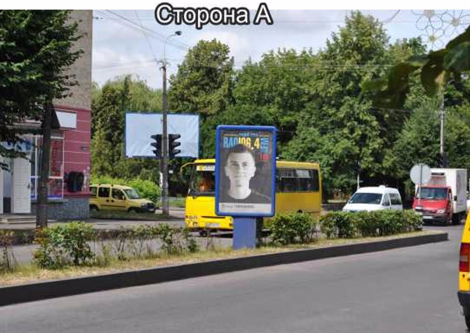 Сітілайт формат 1,2х1,8 №140951 в городе Рівне (Рівненська область) Сітілайт №140951 в місті Рівне (Рівненська область), розміщення зовнішнішньої реклами, IDMedia-оренда найнижчі ціни!