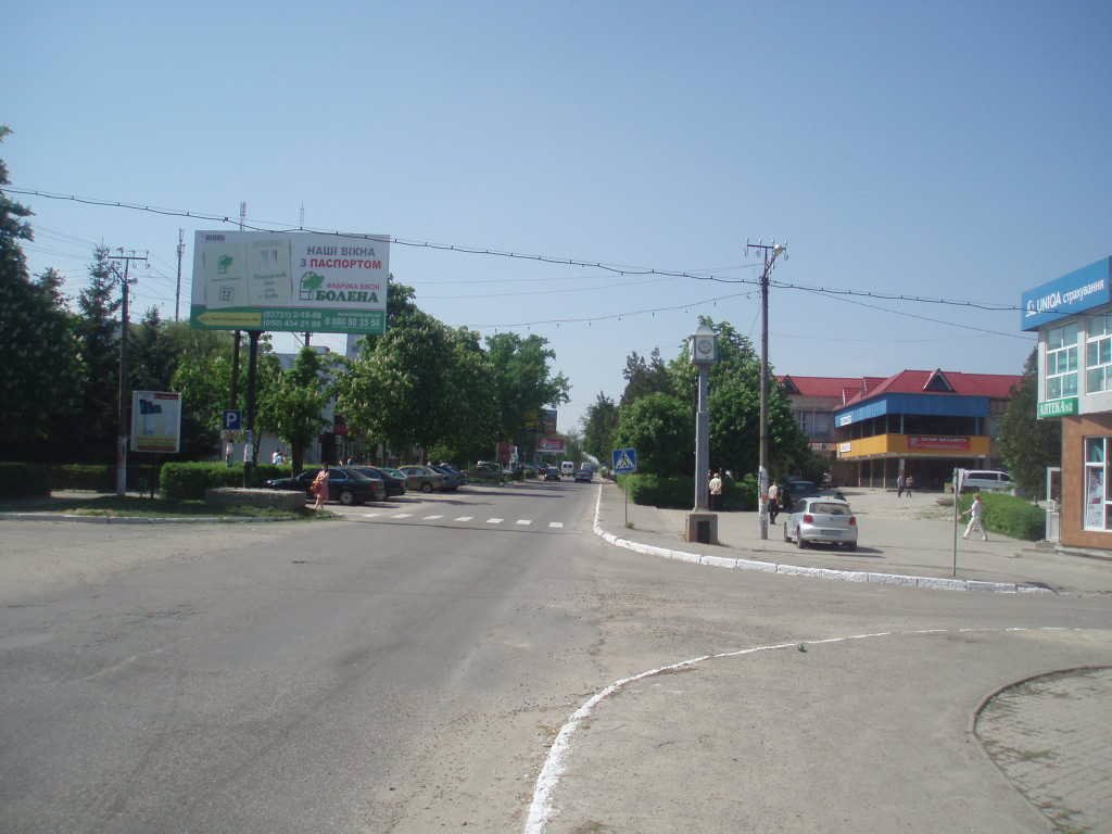 Білборд формат 3x6 №53179 в городе Хотин (Чернівецька область) Білборд №53179 в місті Хотин (Чернівецька область), розміщення зовнішнішньої реклами, IDMedia-оренда найнижчі ціни!